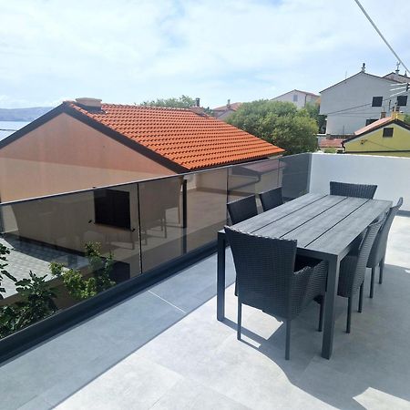 Apartment Marijanka Senj  Exteriér fotografie
